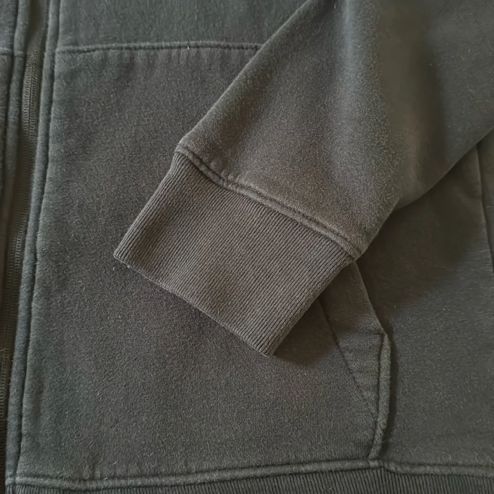 Hollister - Fleece Zip-Up Hoodie - Picture 3 of 5